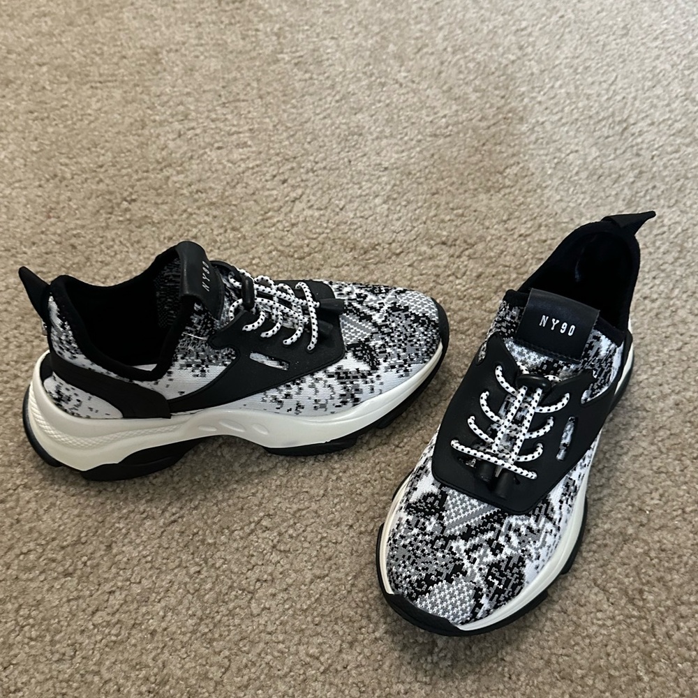 Steve Madden Myles Knit Chunky Sneakers